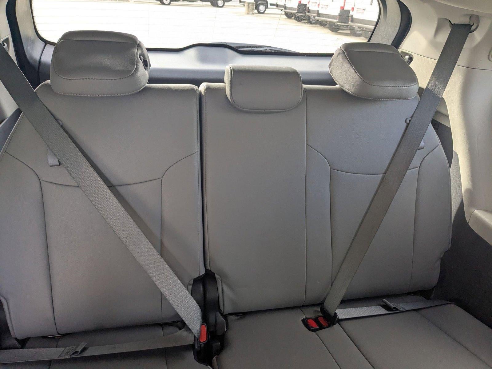 2023 Toyota Sienna XLE