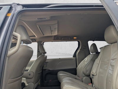 2011 Toyota Sienna XLE AAS