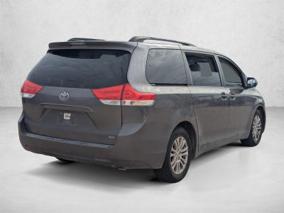 2011 Toyota Sienna XLE AAS