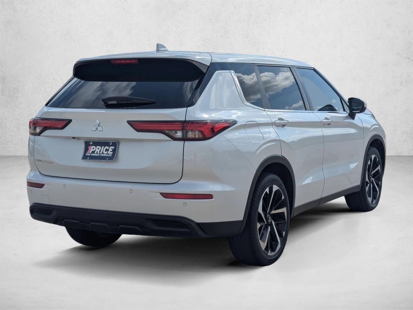 2022 Mitsubishi Outlander ES 2.5 2WD