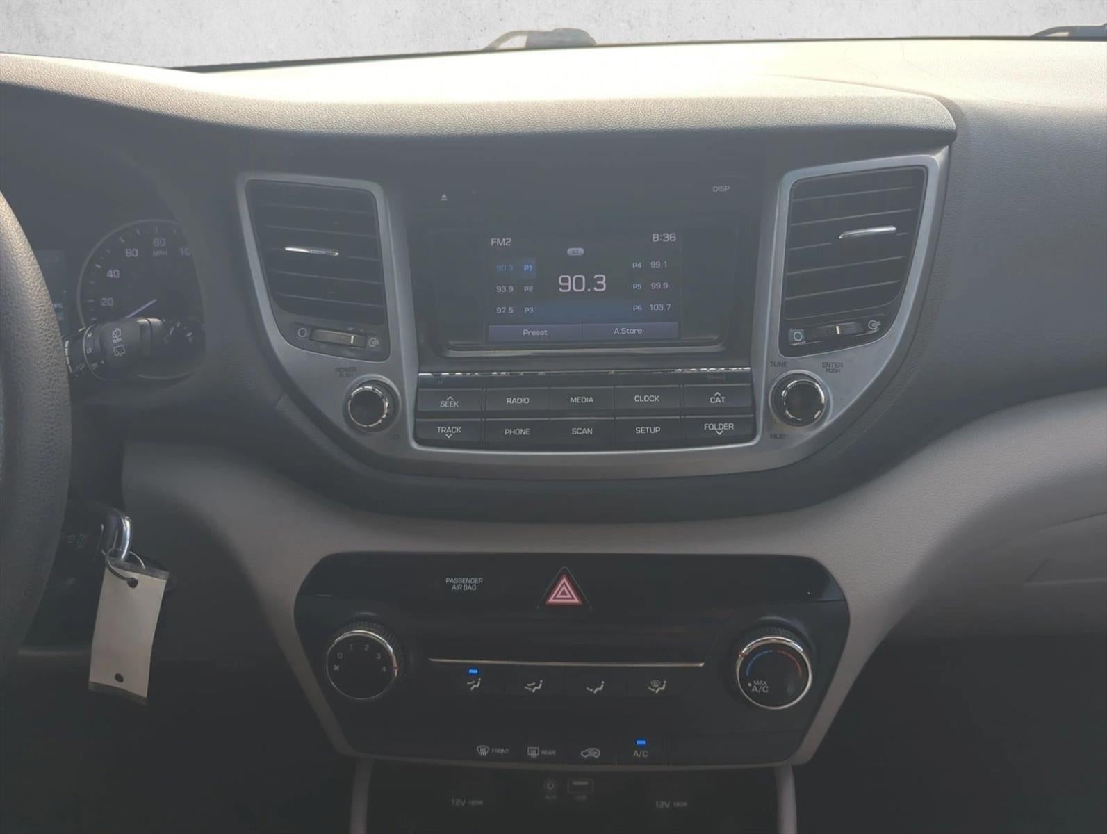 2016 Hyundai Tucson SE