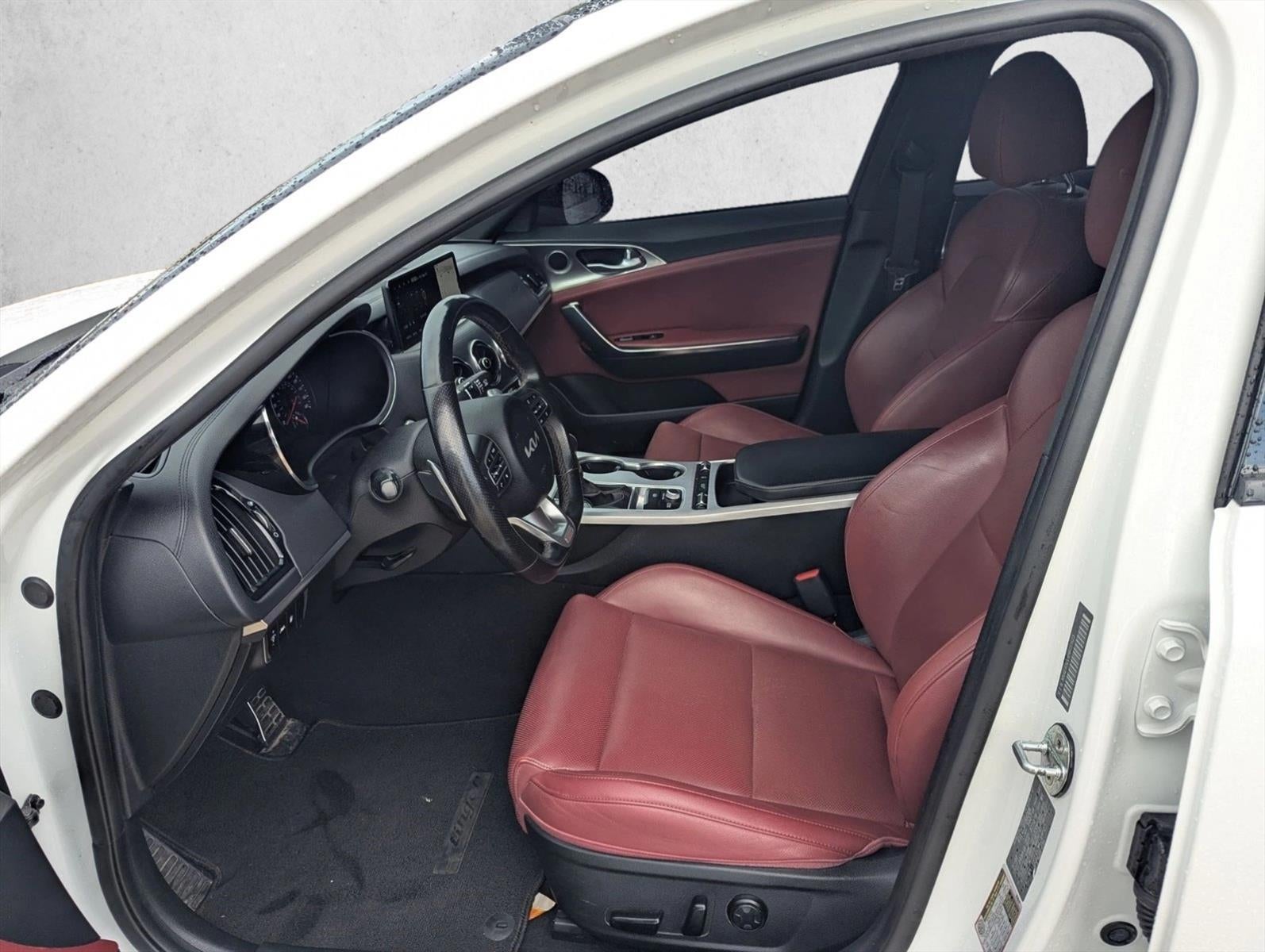 2022 Kia Stinger GT1