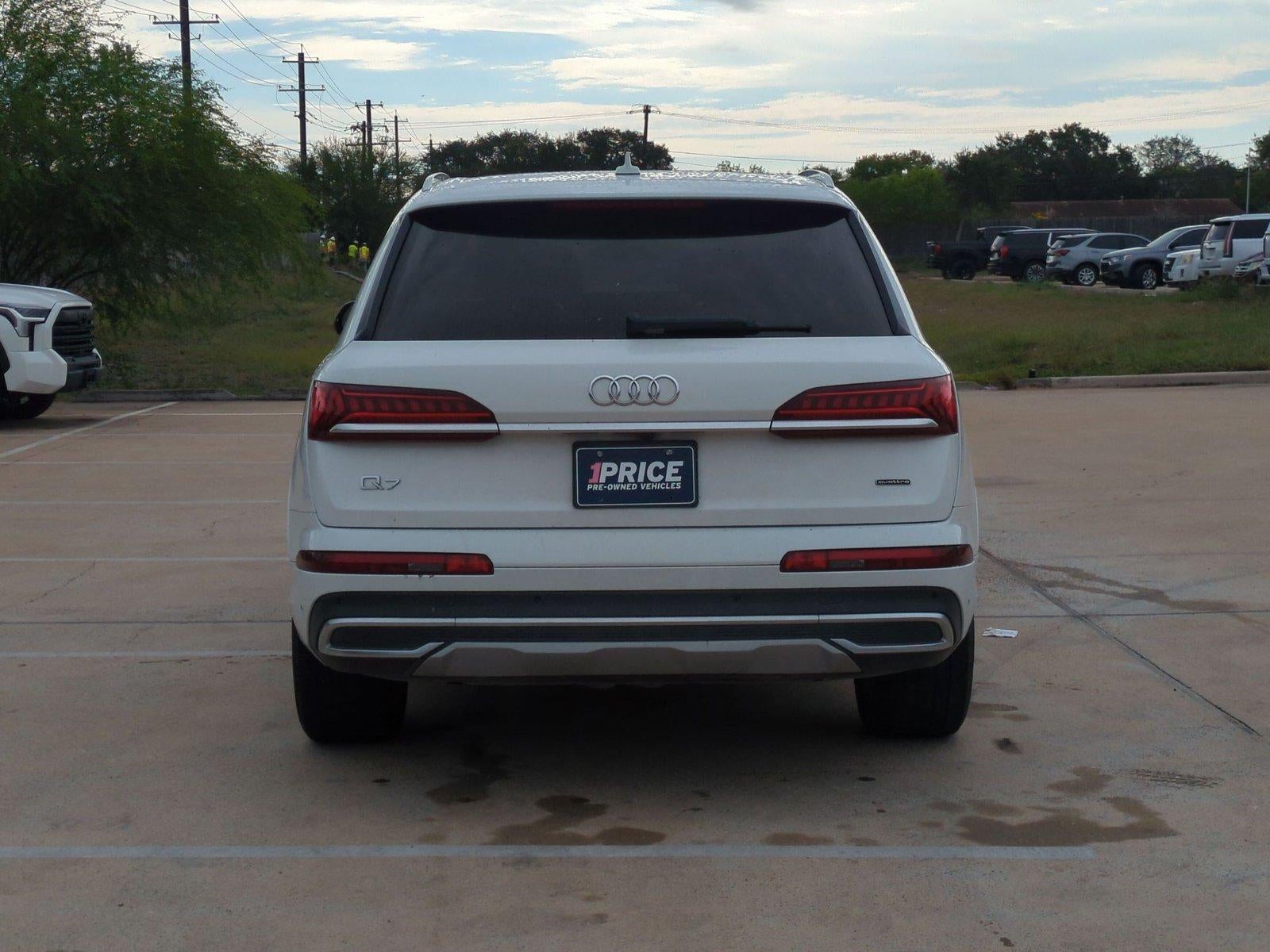 2022 Audi Q7 Premium Plus