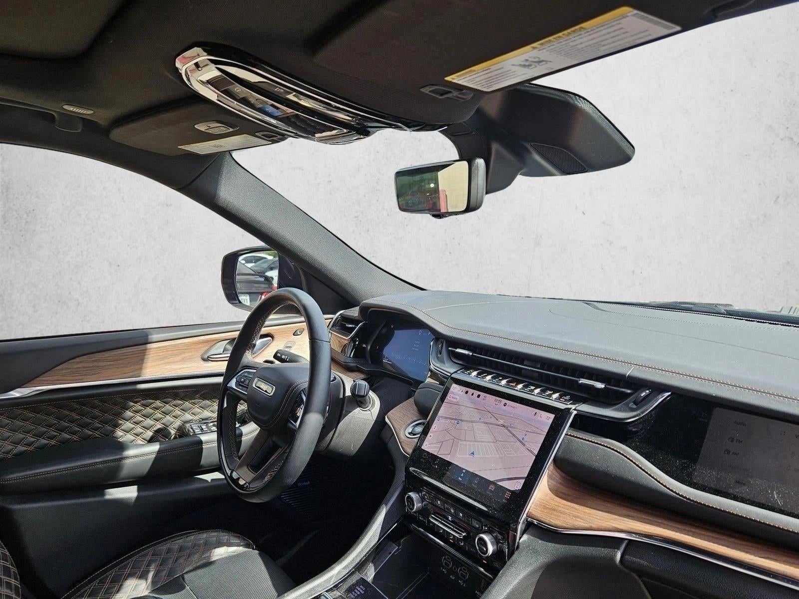2023 Jeep Grand Cherokee Summit 4x4