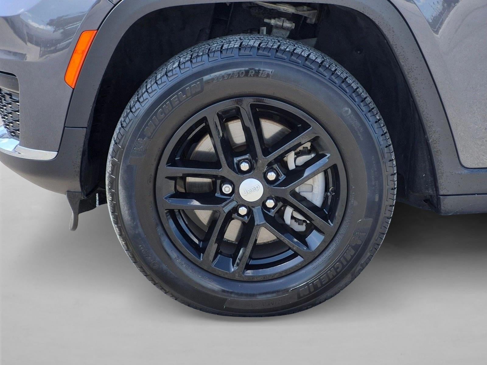 2024 Jeep Grand Cherokee L Laredo 4x4