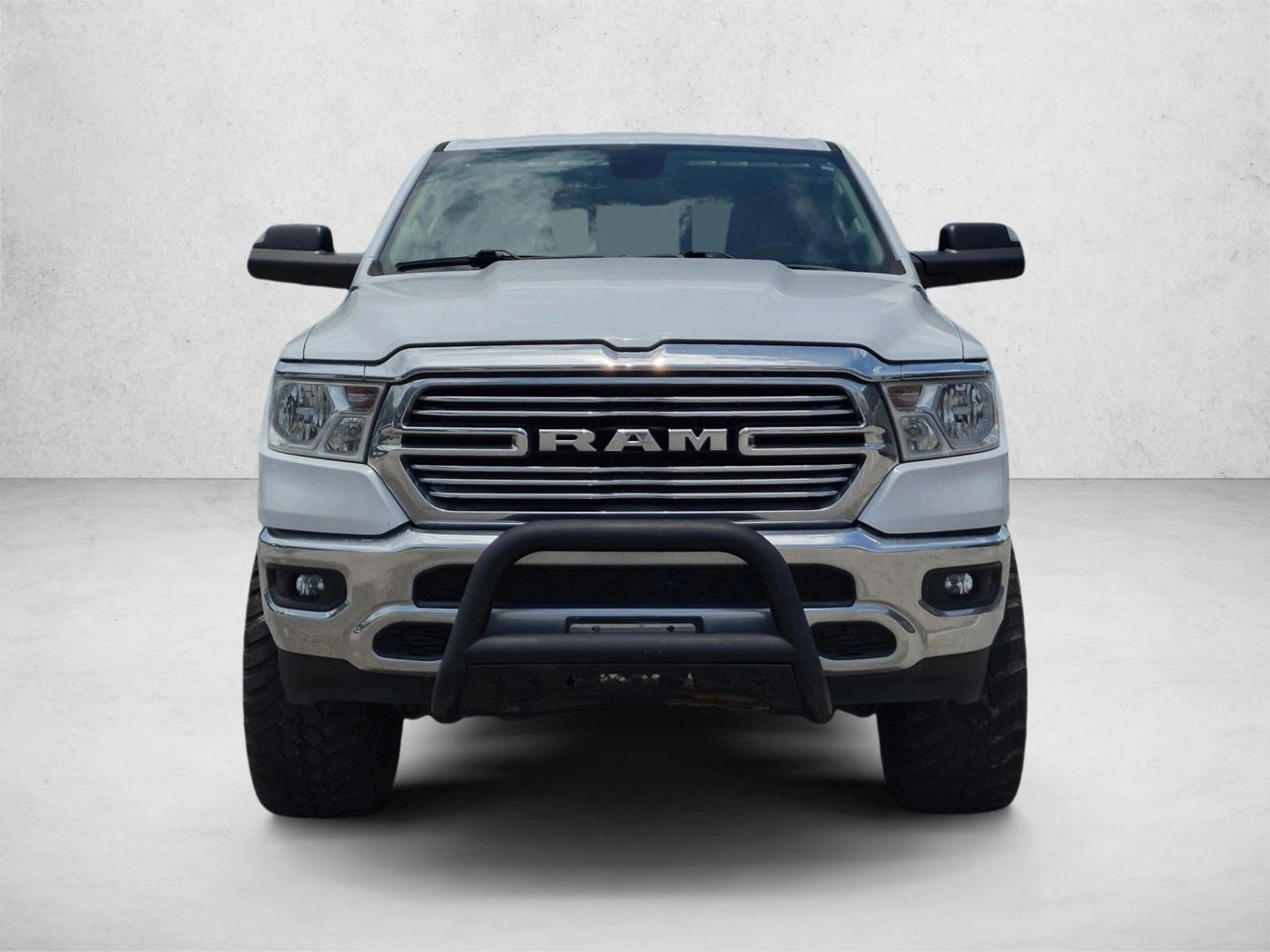 2020 RAM 1500 Lone Star 4x2 Crew Cab 5'7" Box