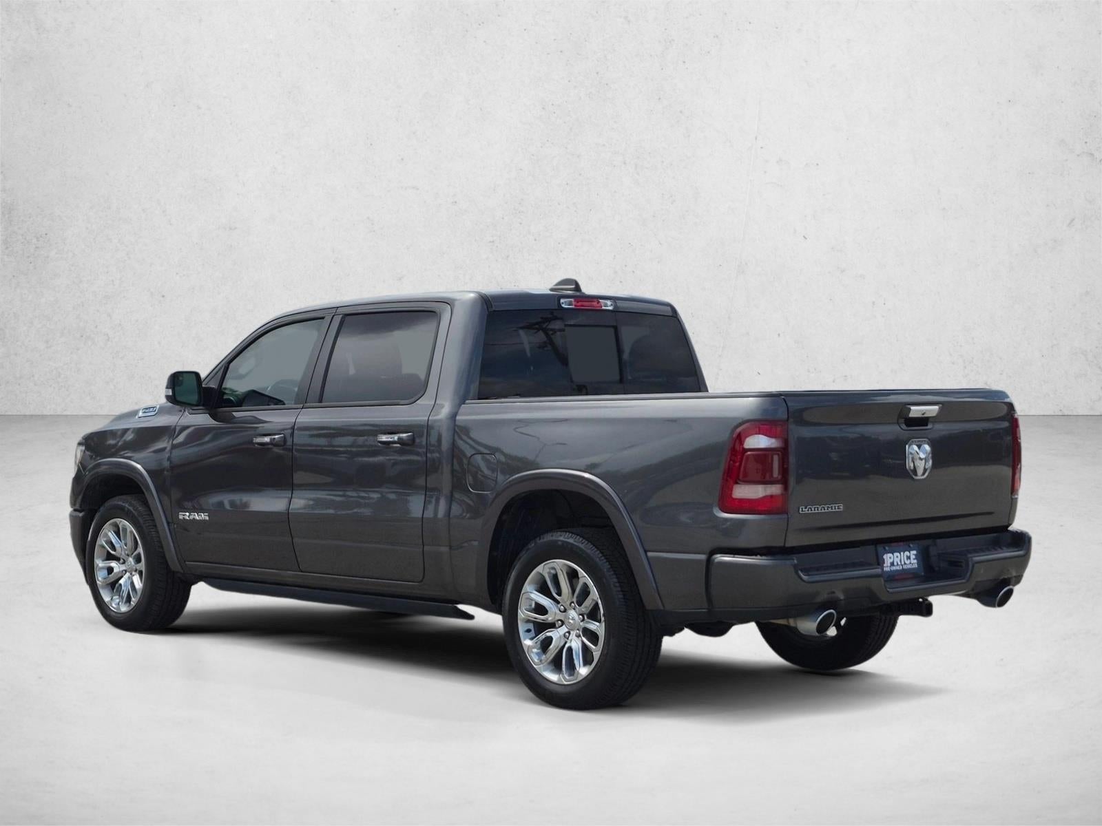 2022 RAM 1500 Laramie 4x2 Crew Cab 5'7" Box