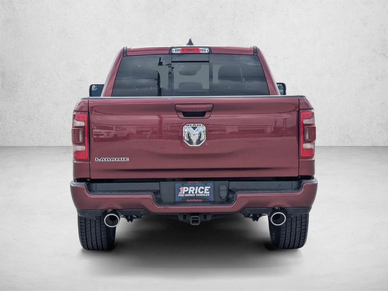 2022 RAM 1500 Laramie 4x2 Crew Cab 5'7" Box