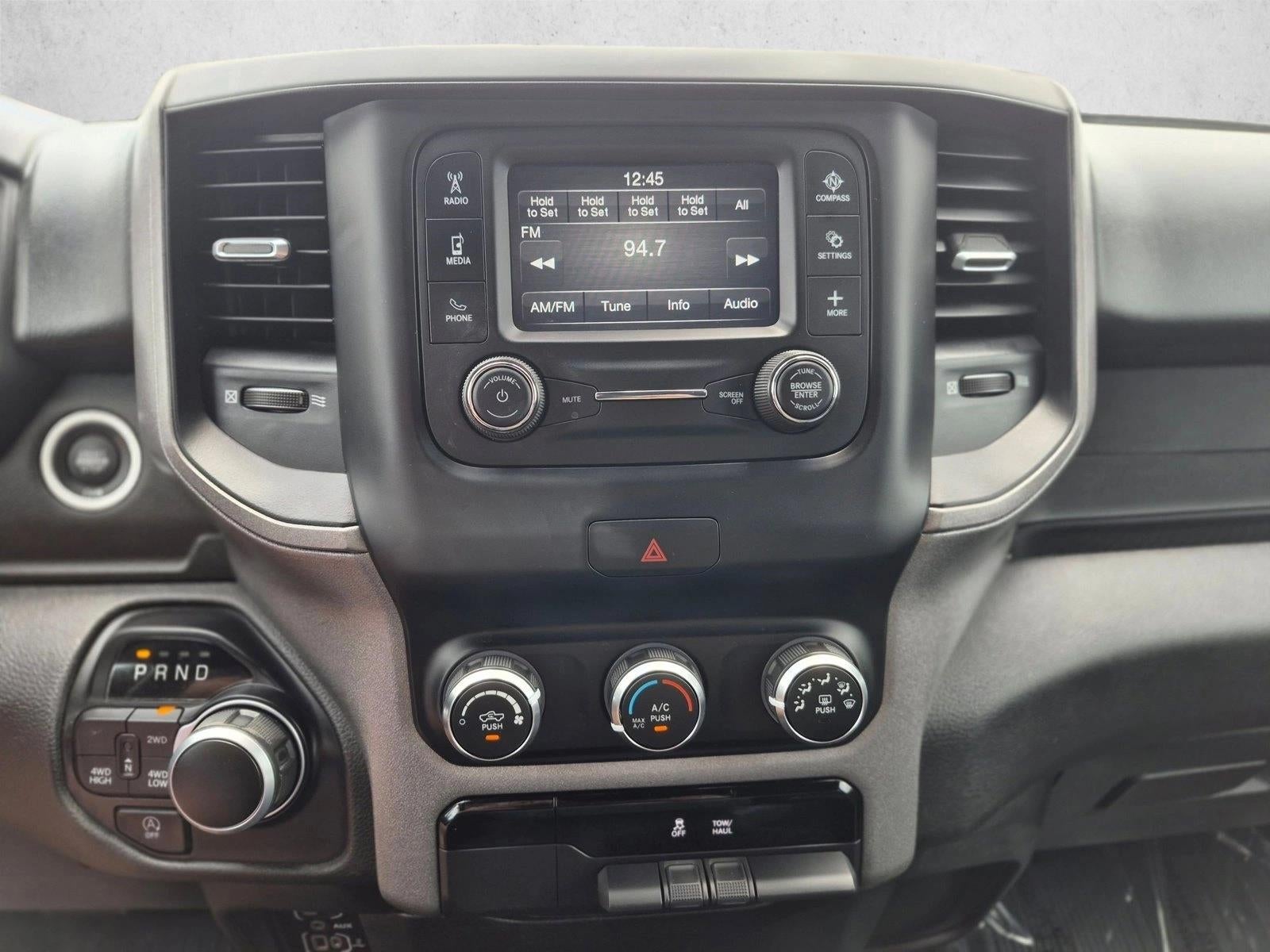 2022 RAM 1500 Tradesman 4x4 Crew Cab 6'4" Box