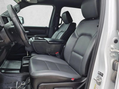 2022 RAM 1500 Tradesman 4x4 Crew Cab 6'4" Box