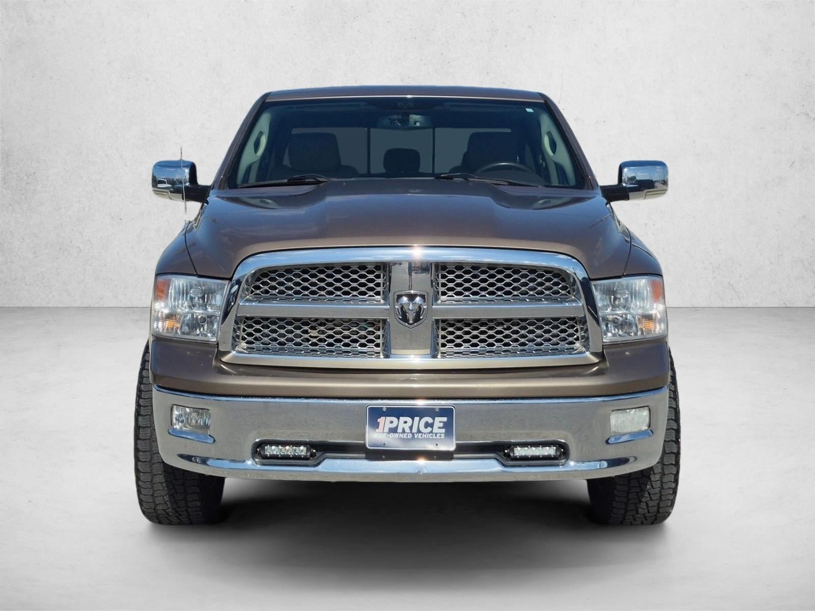 2009 Dodge Ram 1500 2WD Crew Cab 5.6 Ft Box Laramie