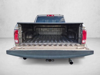 2009 Dodge Ram 1500 2WD Crew Cab 5.6 Ft Box Laramie