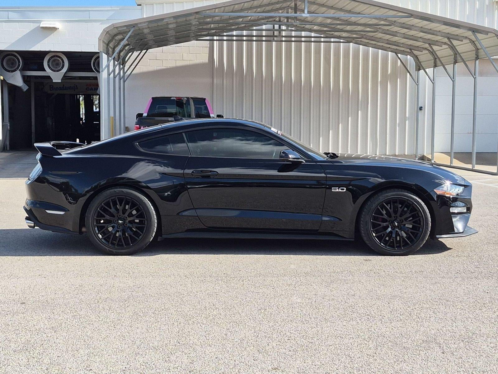 2022 Ford Mustang GT Premium Fastback