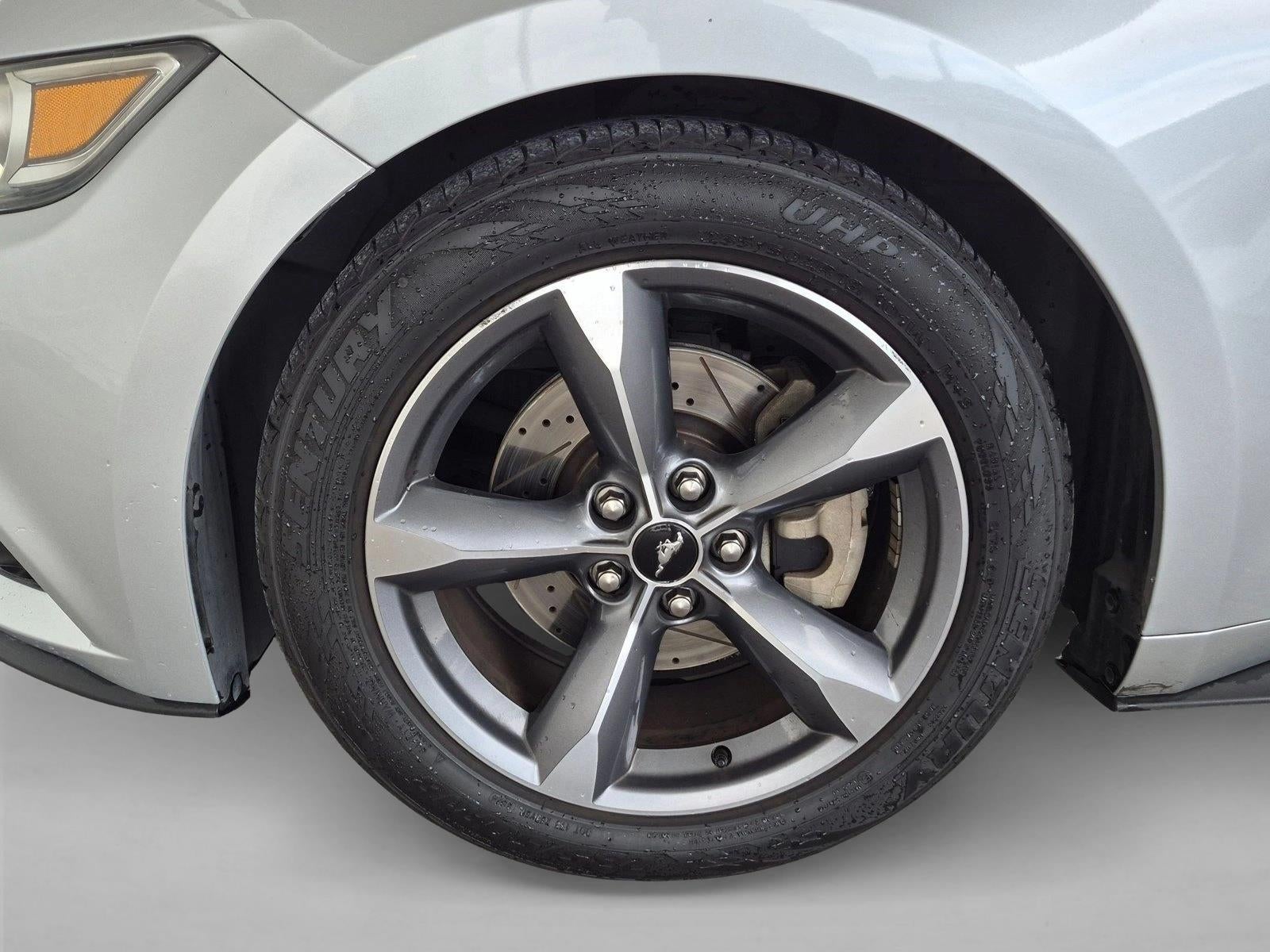 2016 Ford Mustang 2dr Fastback EcoBoost