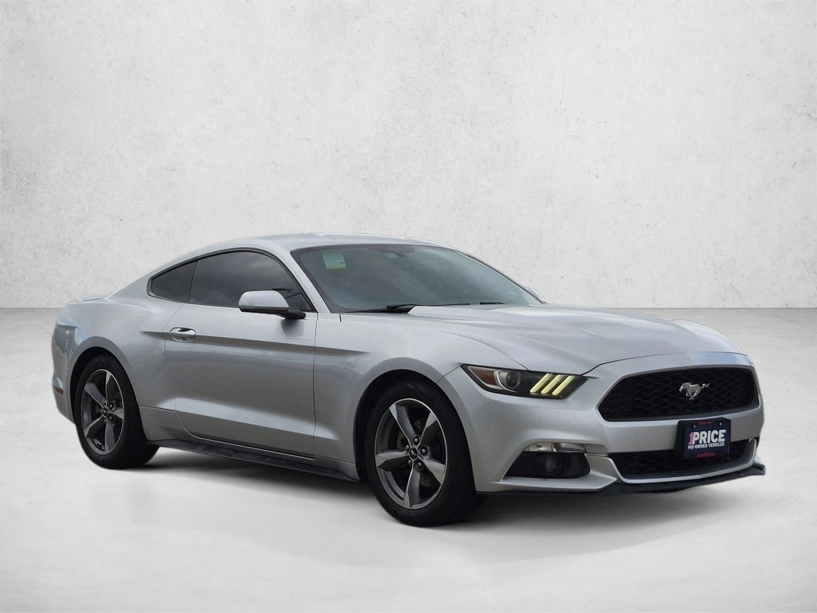 2016 Ford Mustang 2dr Fastback EcoBoost
