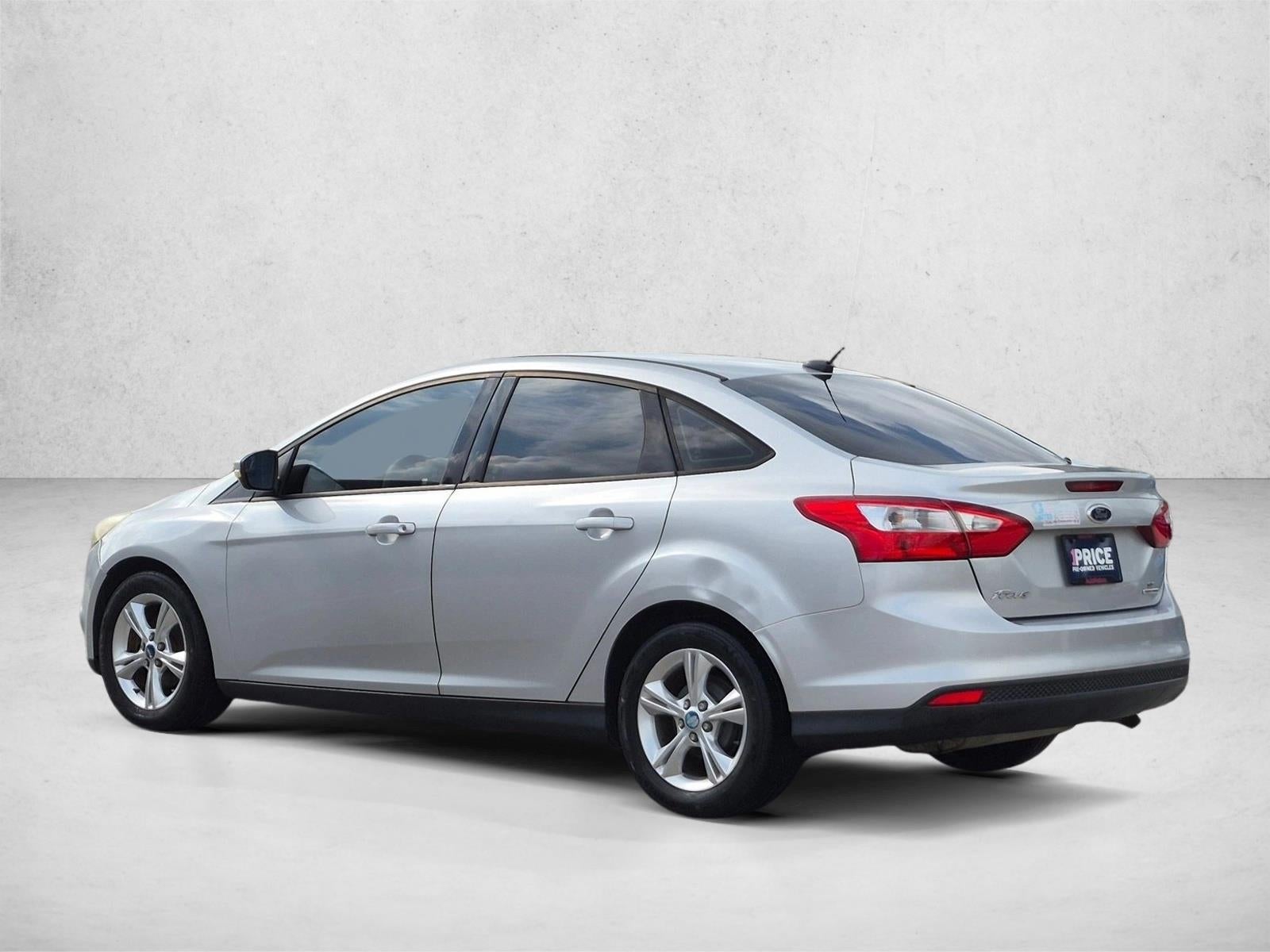 2013 Ford Focus 4dr Sdn SE