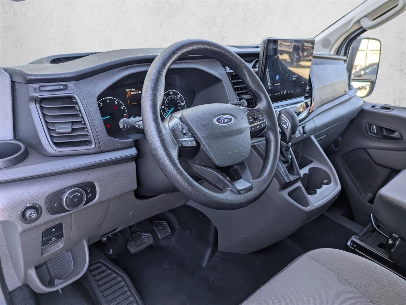 2024 Ford Transit Passenger Wagon T-350 148" Low Roof XLT RWD