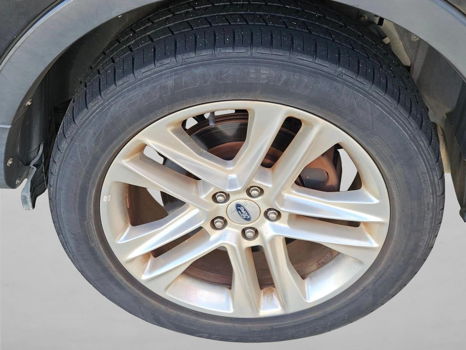 2016 Ford Explorer FWD 4dr XLT
