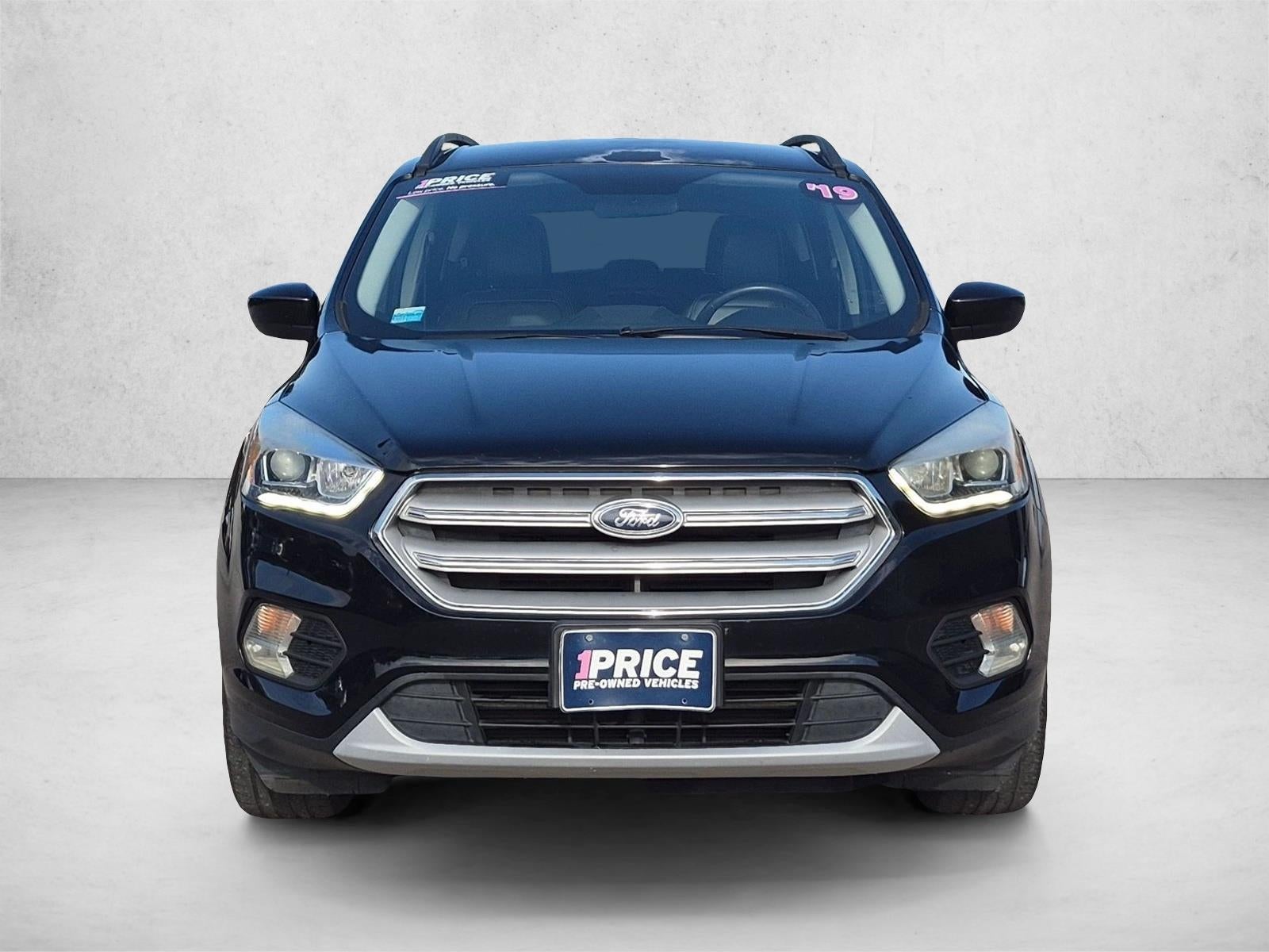 2019 Ford Escape SEL FWD
