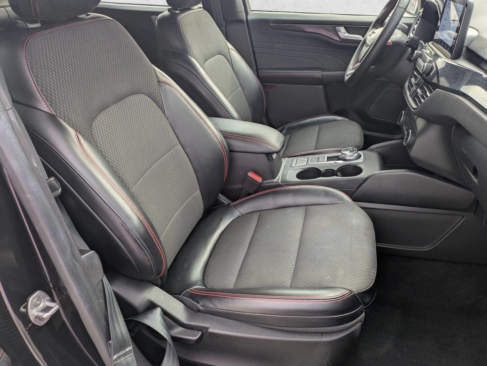 2023 Ford Escape ST-Line FWD