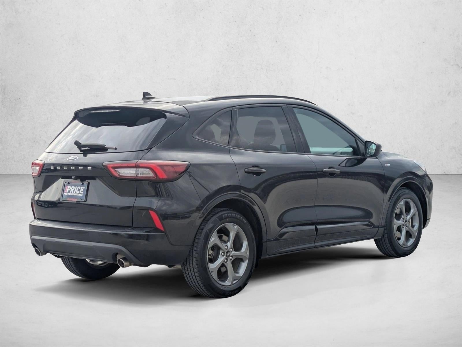 2023 Ford Escape ST-Line FWD