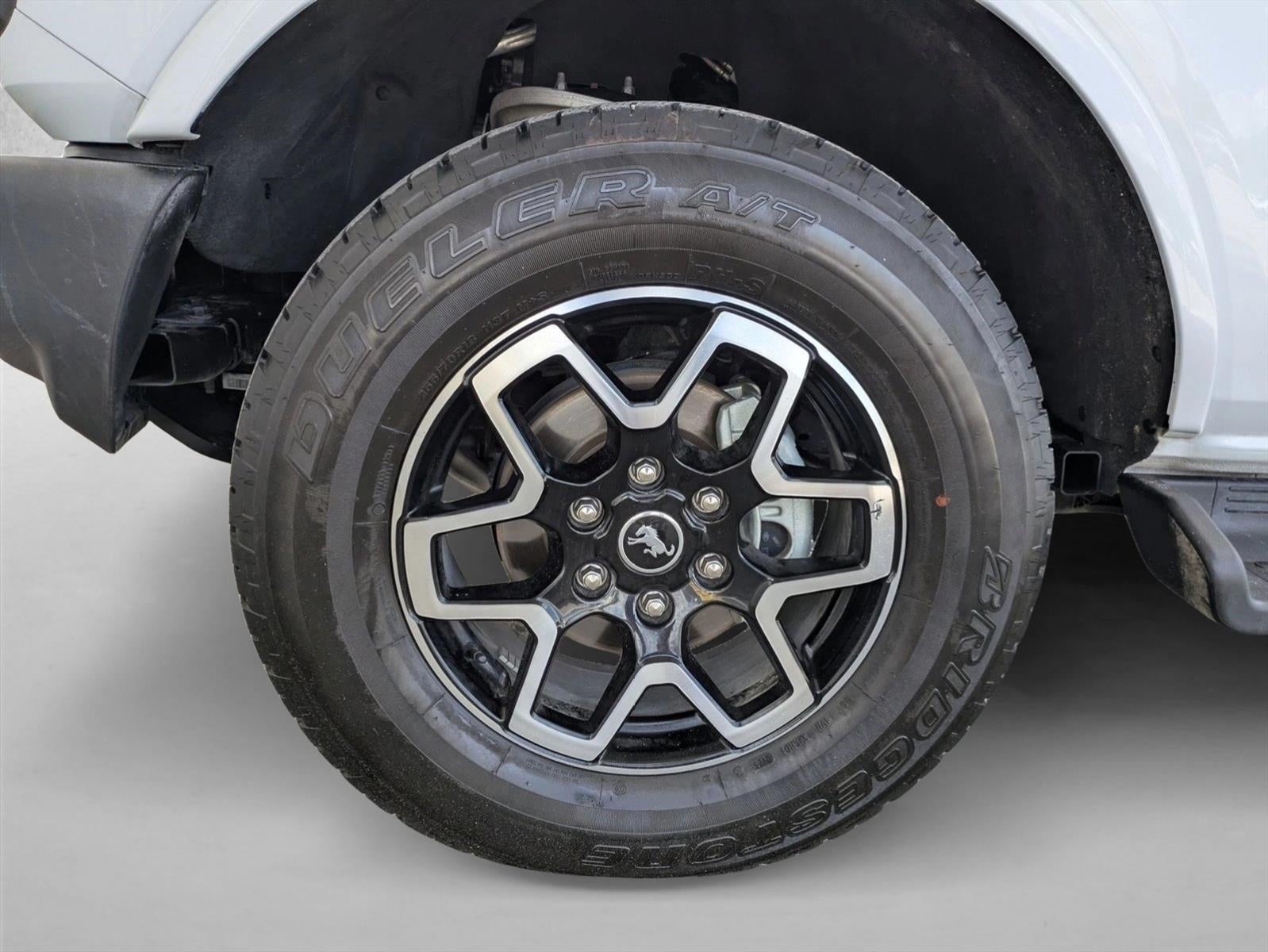 2025 Ford Bronco Outer Banks 4 Door 4x4