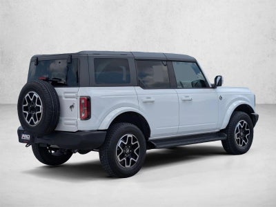 2025 Ford Bronco Outer Banks 4 Door 4x4