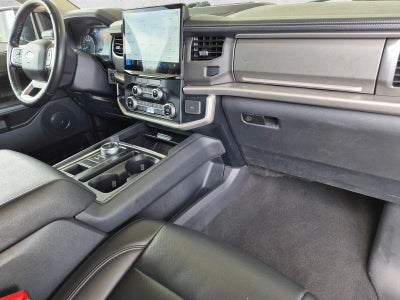 2024 Ford Expedition Max XLT 4x2