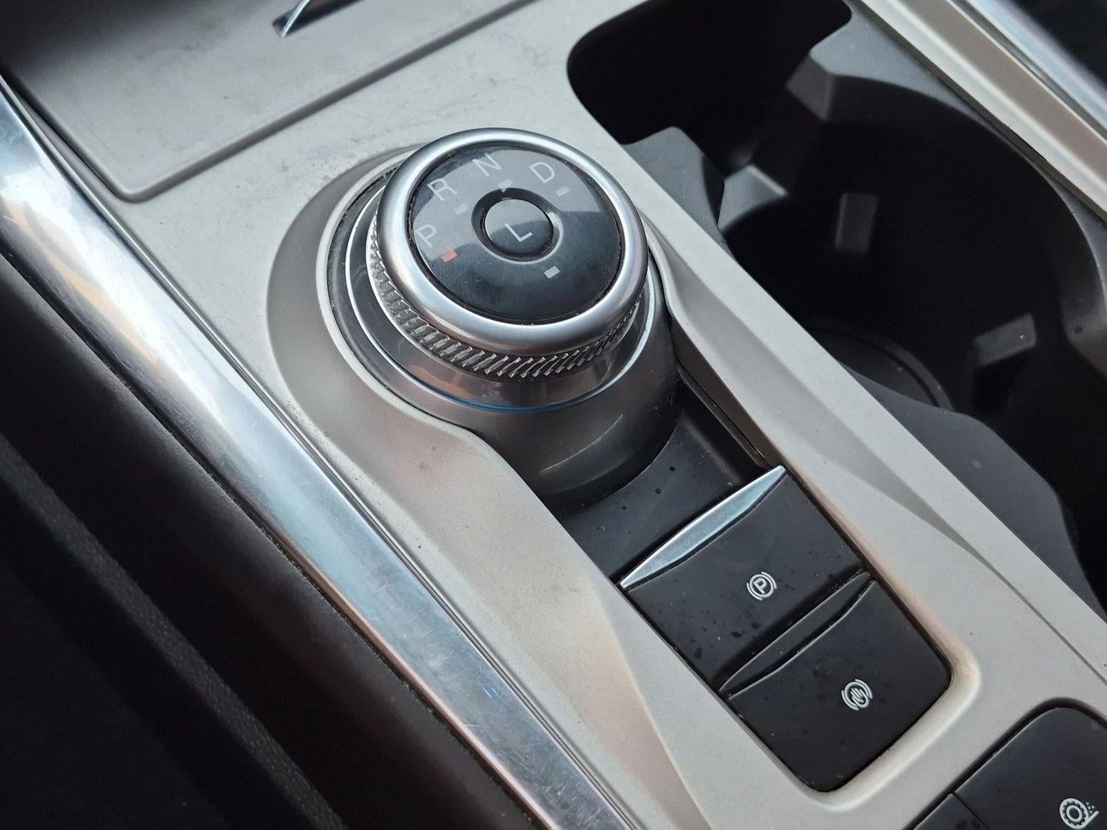 2022 Ford Explorer XLT RWD