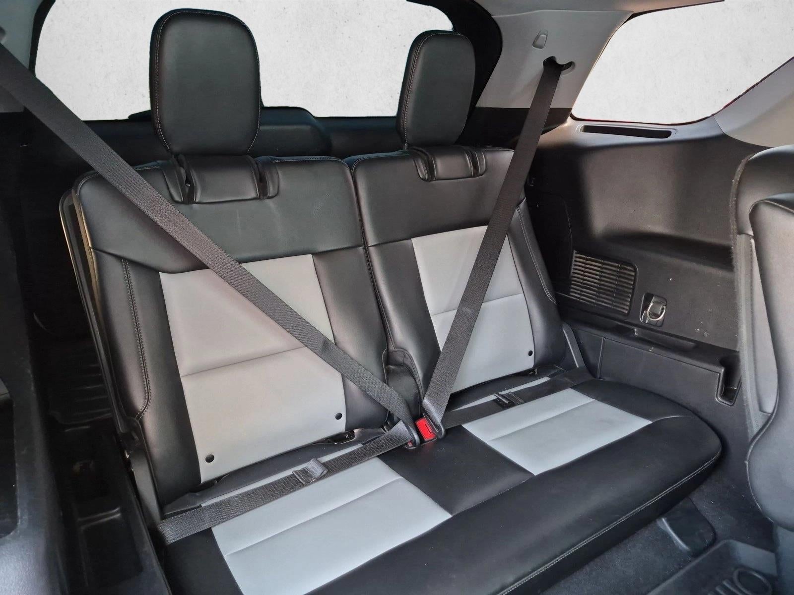 2022 Ford Explorer XLT RWD
