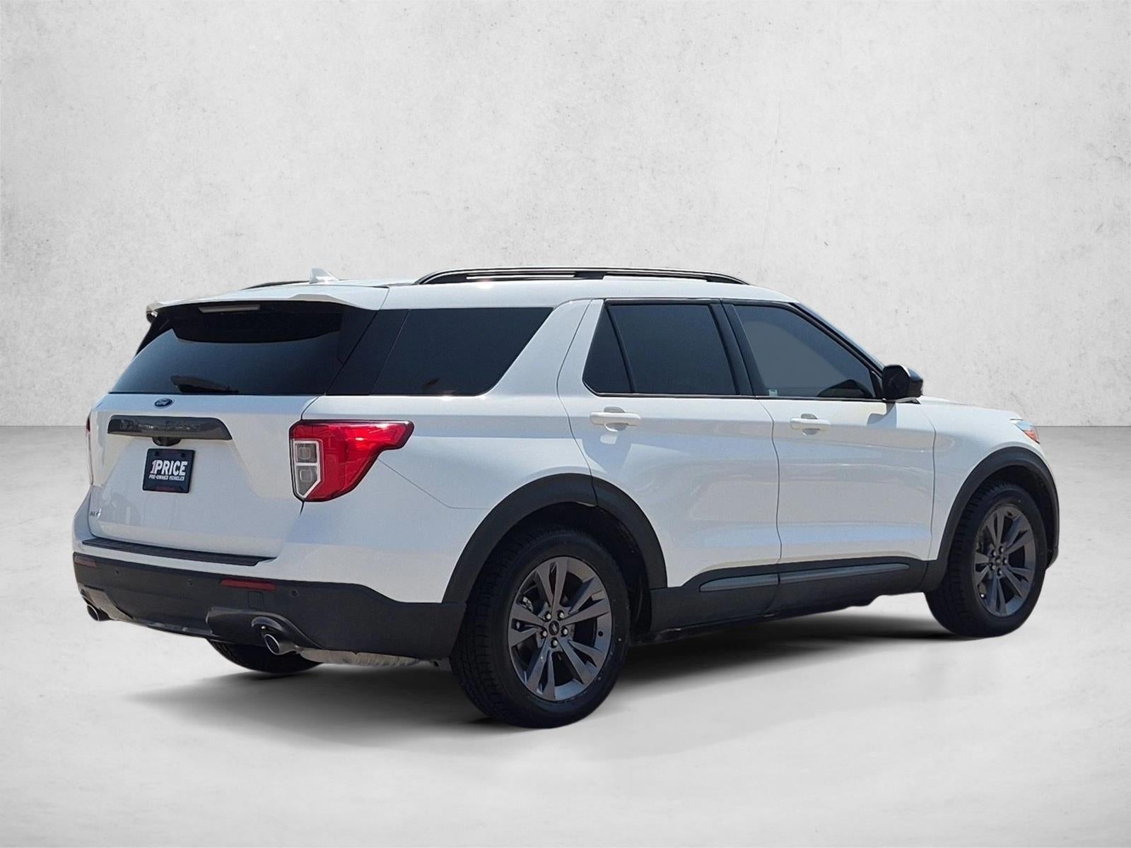 2022 Ford Explorer XLT RWD