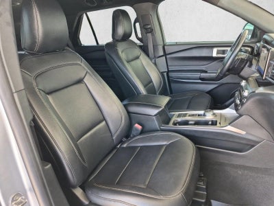 2020 Ford Explorer XLT RWD