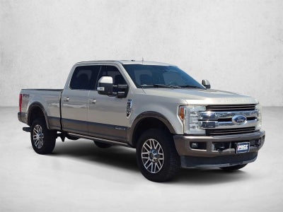 2017 Ford Super Duty F-250 SRW King Ranch 4WD Crew Cab 6.75' Box