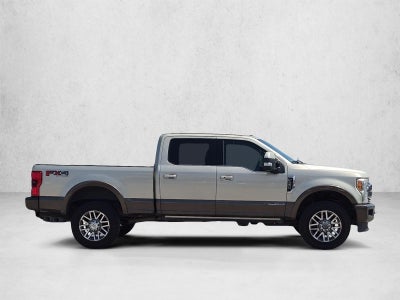 2017 Ford Super Duty F-250 SRW King Ranch 4WD Crew Cab 6.75' Box