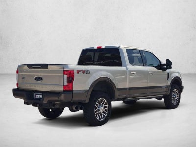 2017 Ford Super Duty F-250 SRW King Ranch 4WD Crew Cab 6.75' Box