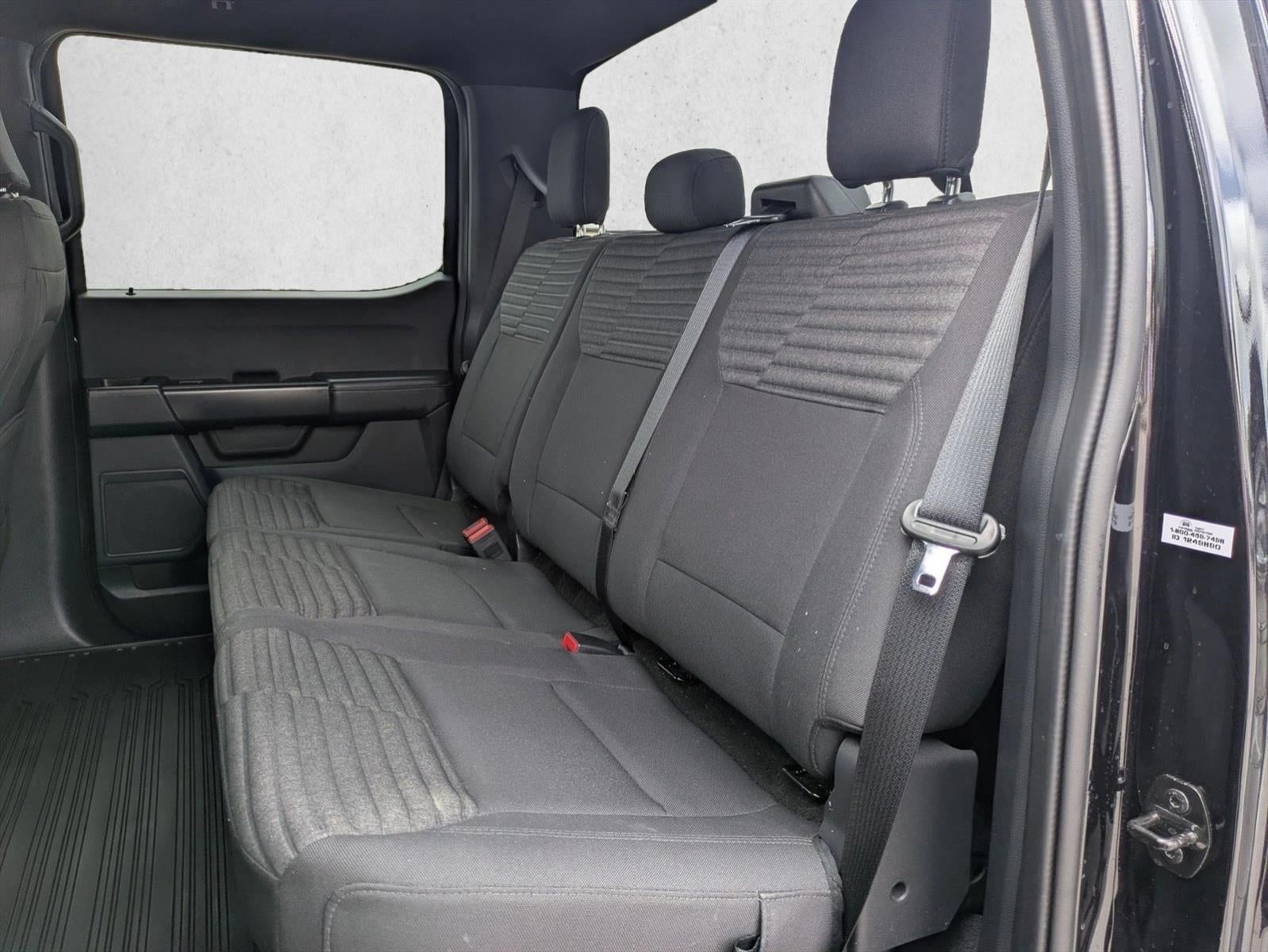 2023 Ford F-150 XL 4WD SuperCrew 5.5' Box