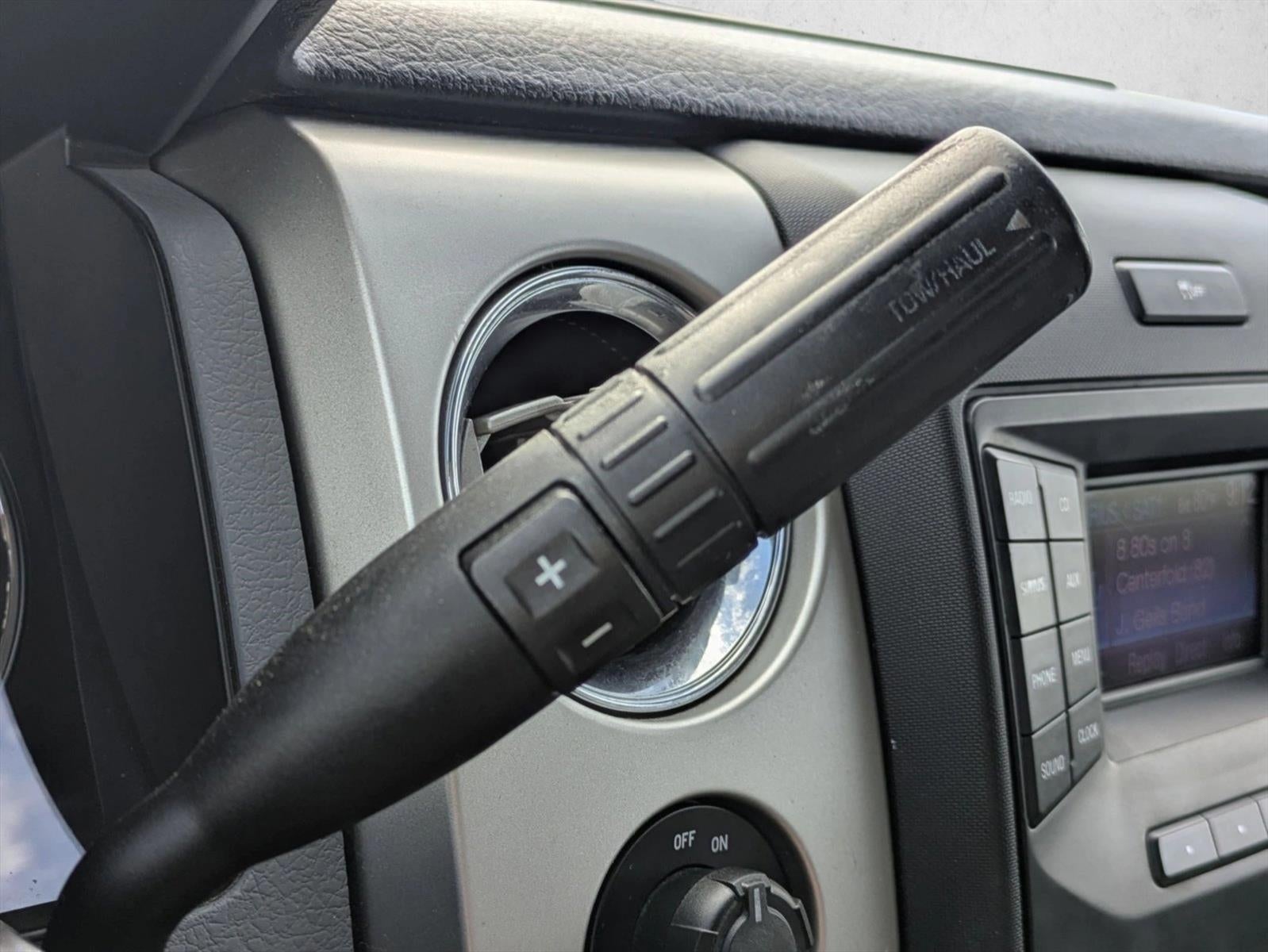 2013 Ford F-150 2WD SuperCrew 5-1/2 Ft Box XLT