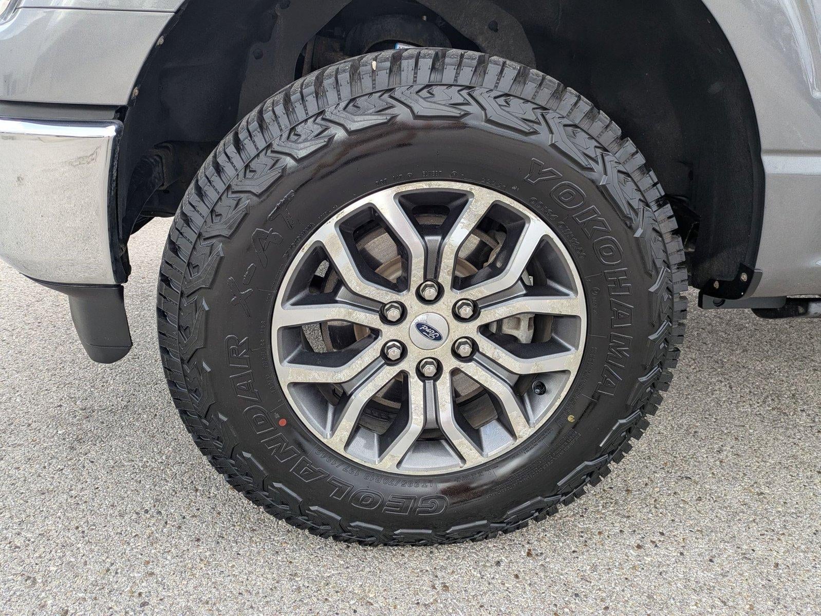 2021 Ford F-150 LARIAT 4WD SuperCrew 5.5' Box