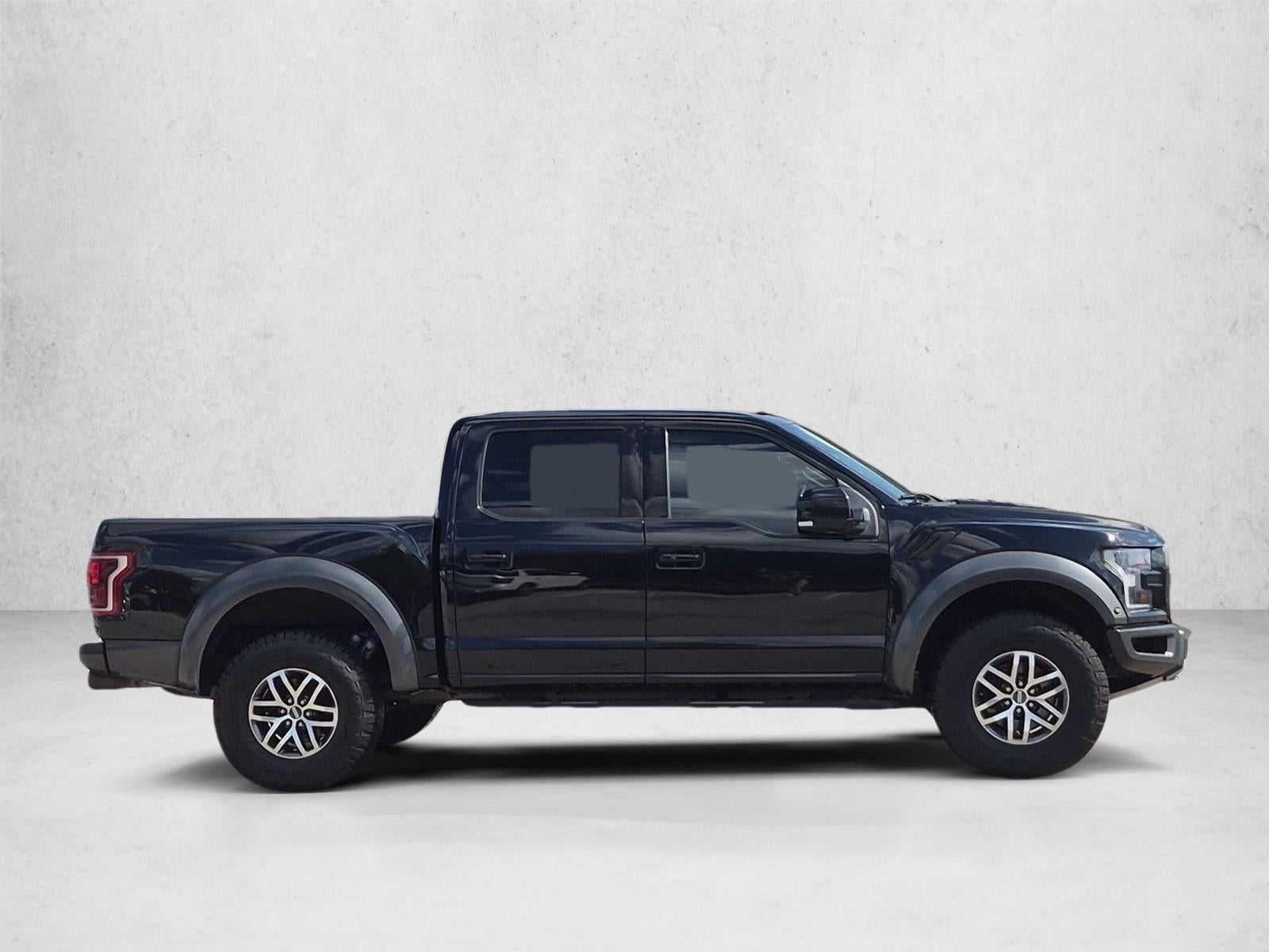2018 Ford F-150 Raptor 4WD SuperCrew 5.5' Box