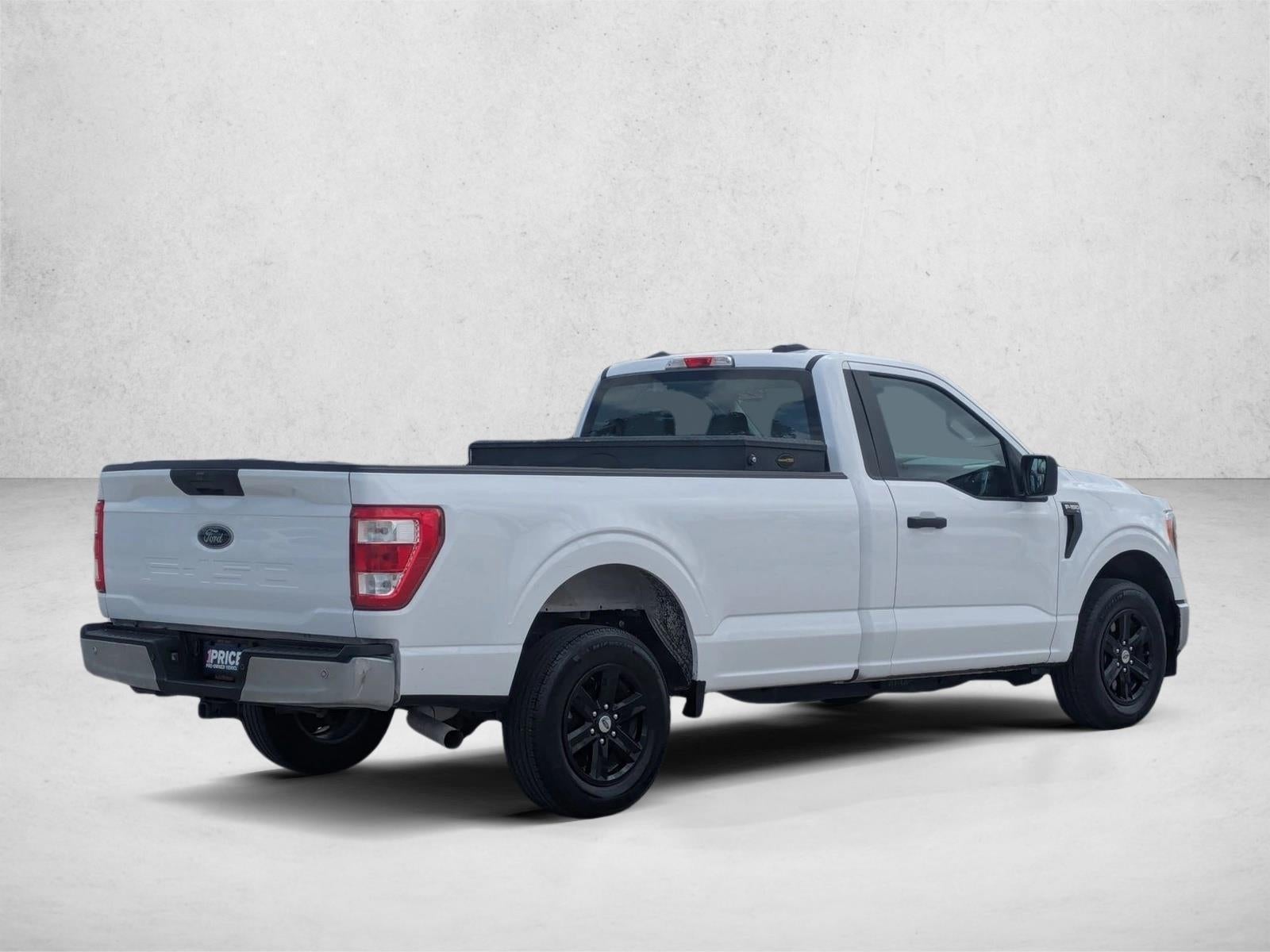 2022 Ford F-150 XL 2WD Reg Cab 6.5' Box