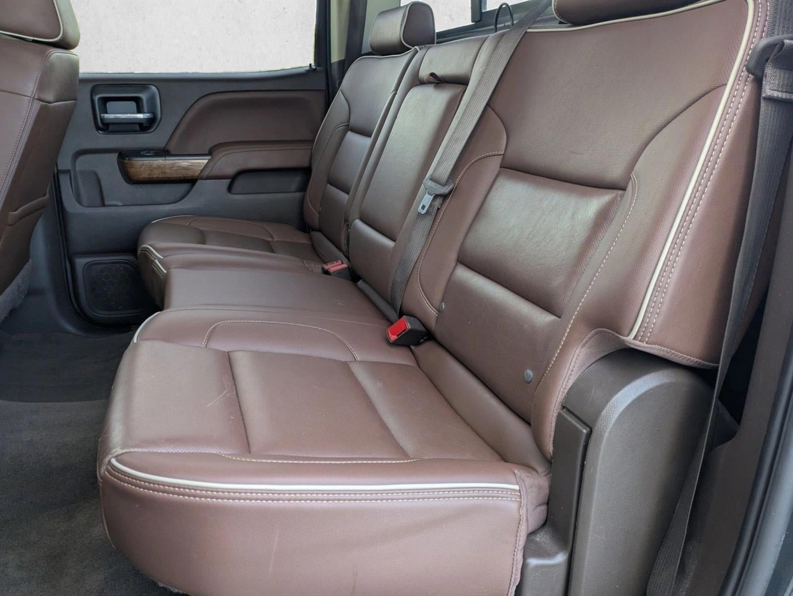 2018 Chevrolet Silverado 2500 HD Crew Cab Standard Box 4-Wheel Drive High Country