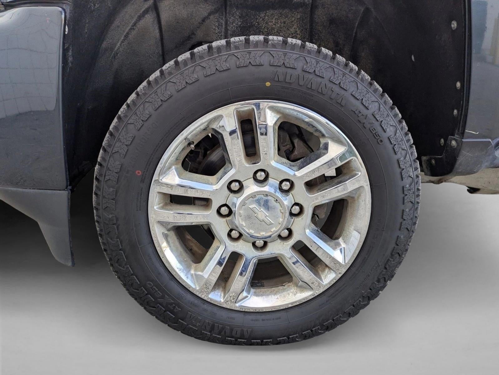 2018 Chevrolet Silverado 2500 HD Crew Cab Standard Box 4-Wheel Drive High Country