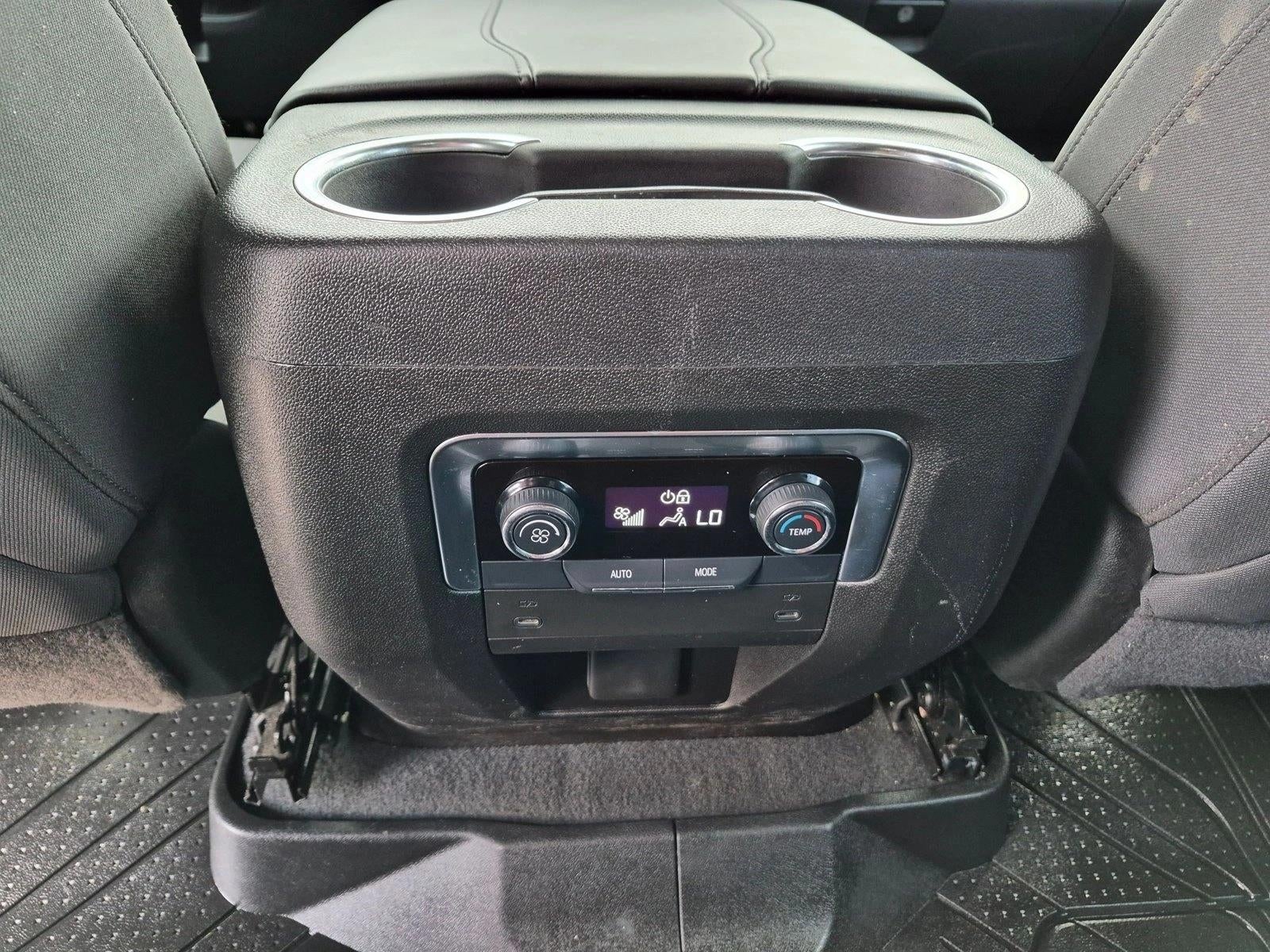 2025 Chevrolet Tahoe 2WD LS