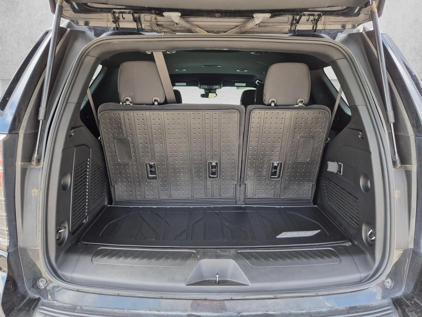 2025 Chevrolet Tahoe 2WD LS