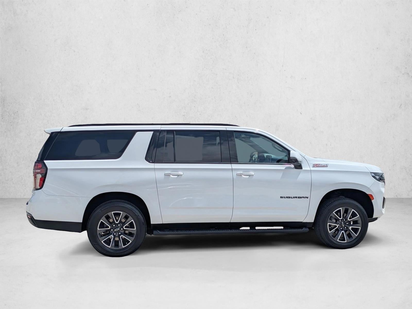 2022 Chevrolet Suburban 4WD Z71