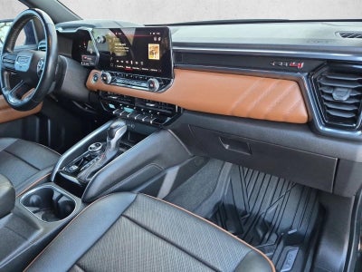 2023 GMC Canyon Crew Cab Short Box 4-Wheel Drive AT4