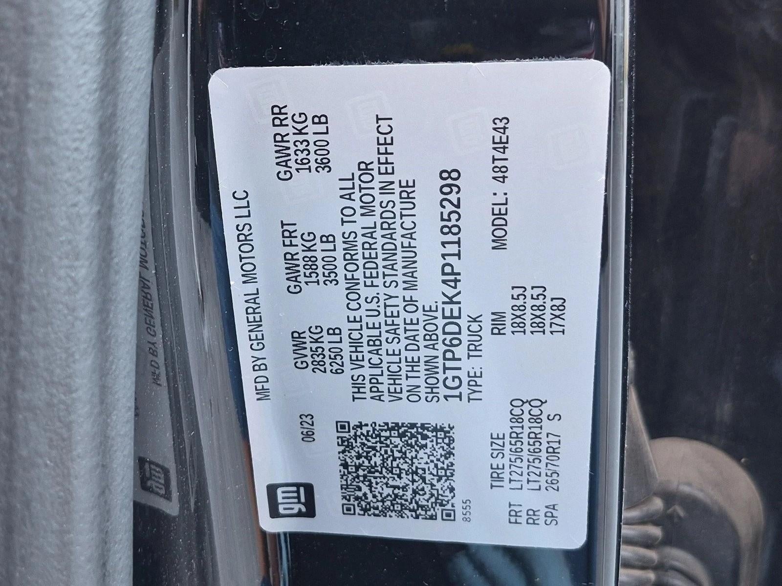2023 GMC Canyon Crew Cab Short Box 4-Wheel Drive AT4