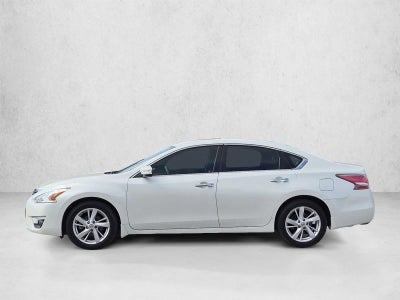 2015 Nissan Altima 4dr Sdn I4 2.5 SV