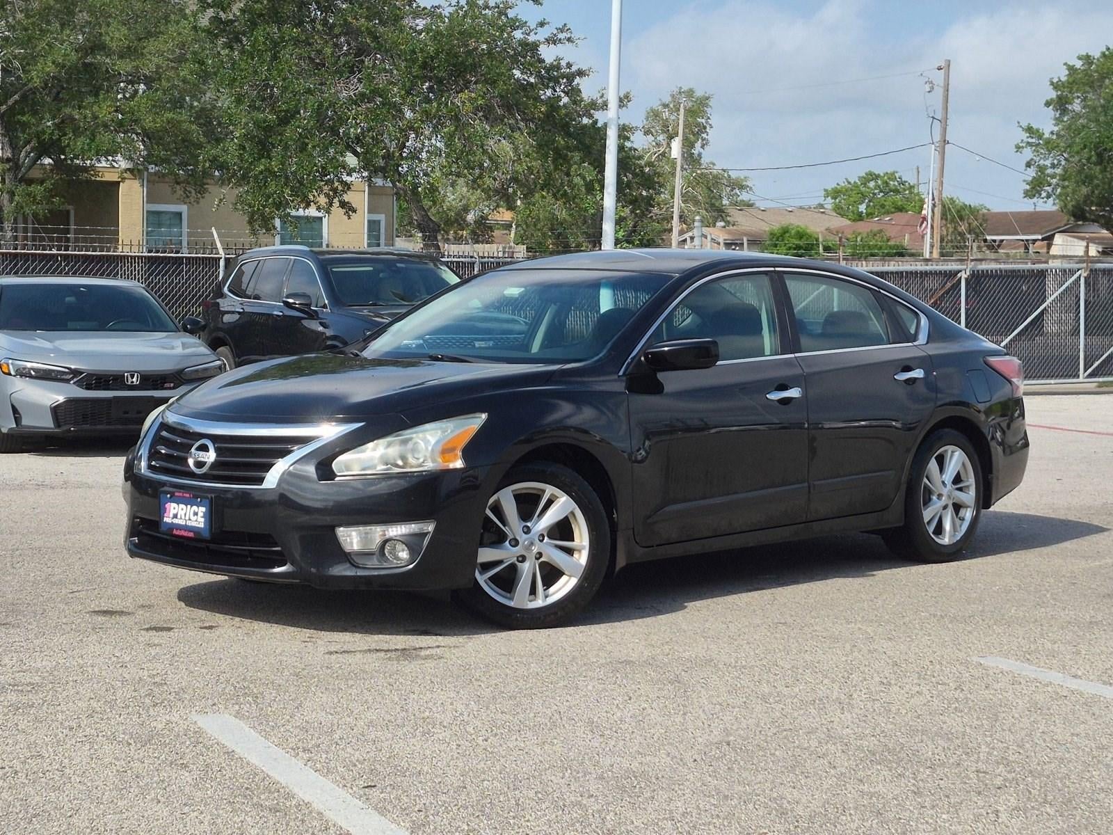 2015 Nissan Altima 4dr Sdn I4 2.5 SV