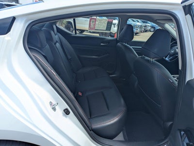 2024 Nissan Altima 2.5 SR Sedan